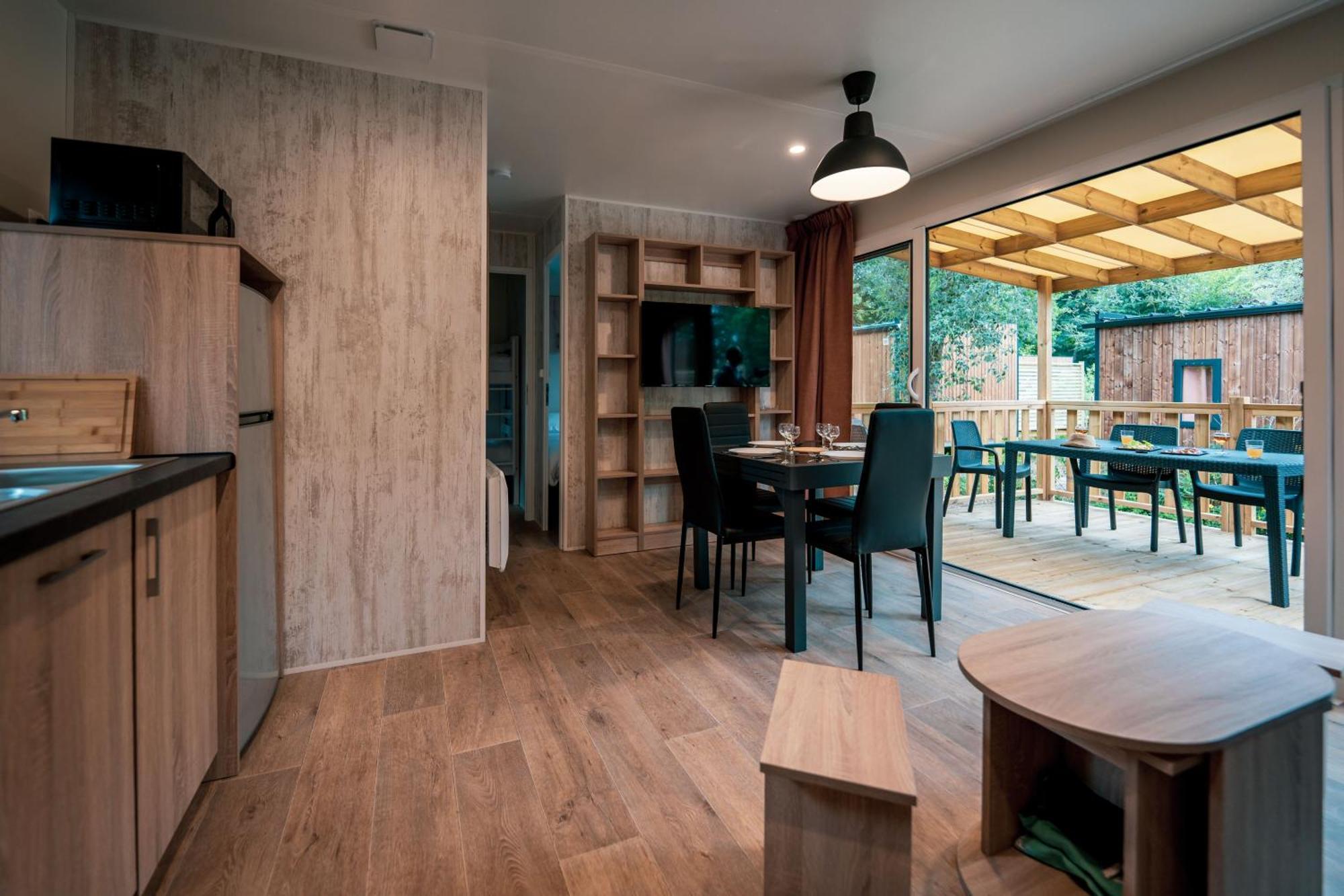 Camping De L'Orangerie De Lanniron 坎佩尔 外观 照片