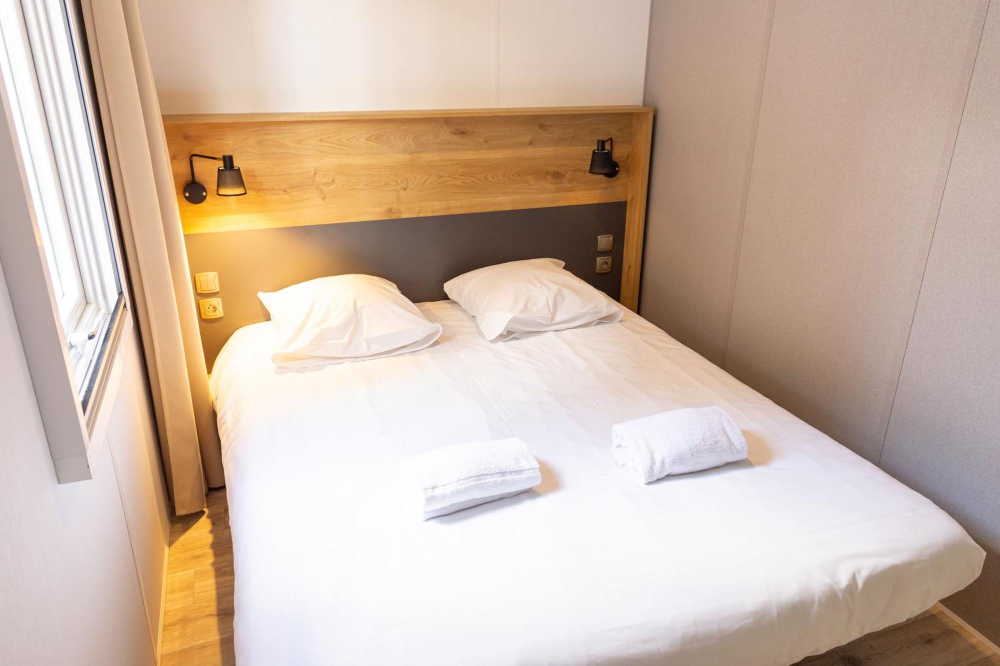 Camping De L'Orangerie De Lanniron 坎佩尔 外观 照片